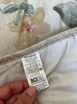 Colcha edredon cama de 150cm. 