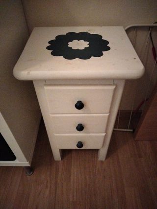 Mesita 3 cajones - Decorada
