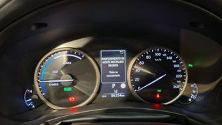 Lexus NX 2.5 300h Premium 2WD