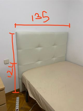 Cabecero cama 135cm blanco acolchado