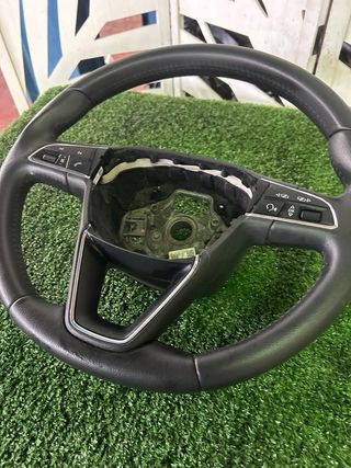 Volante SEAT León - Piel