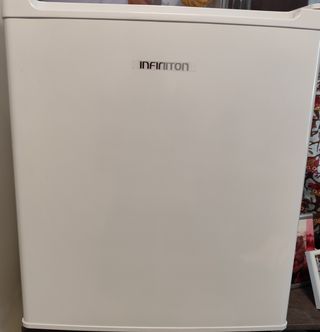 Mini congelador Infiniton 33L