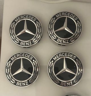 4 Tapabujes Mercedes Benz