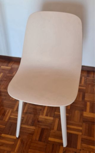 4 sillas modelo ODGER color blanco/beige