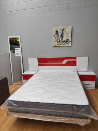 Cabecero cama + 2 mesitas + espejo