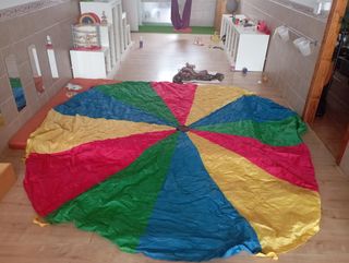Paracaídas infantil juego