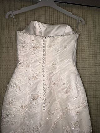 Vestido novia blanco encaje, talla M por 20 euros 
