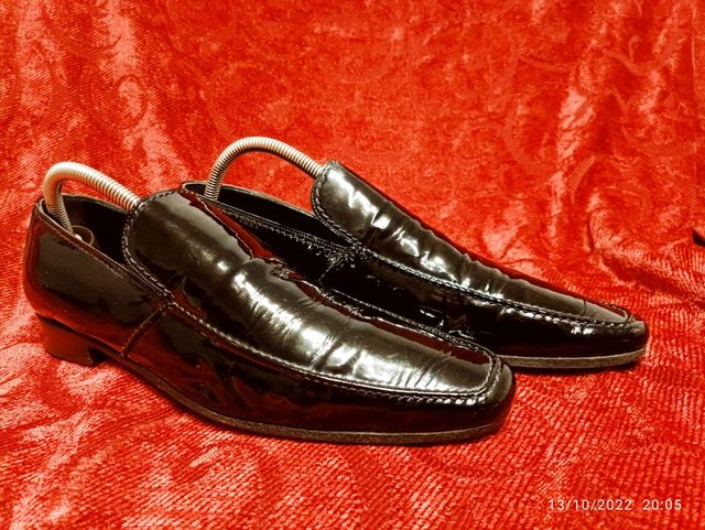 Zapatos Yves Saint Laurent negros
