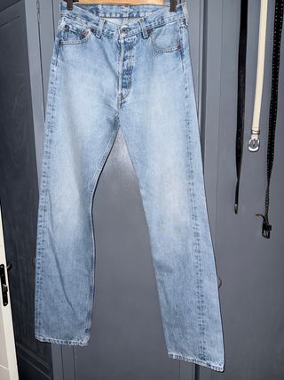 Levi's 501 Vaqueros 
30x34