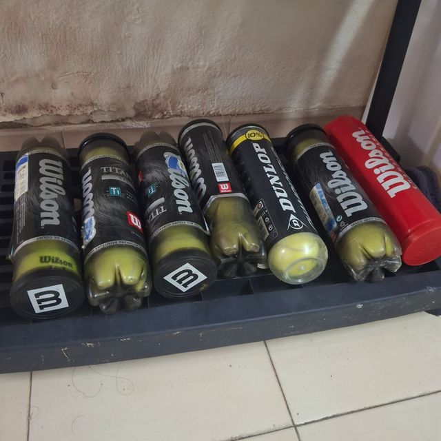 7 tubos de pelotas de tenis wilson y dunlop