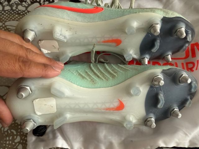 Botas Nike Phantom Vision - Fútbol son las top 41