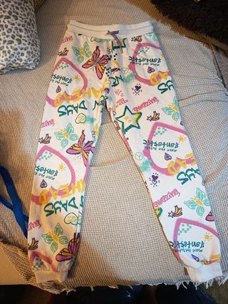 Pantalones deportivos infantiles