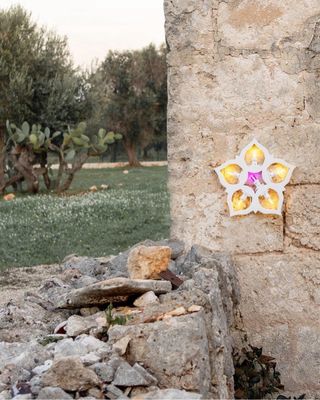 Lampada a fiore bianca | Luminaria pugliese