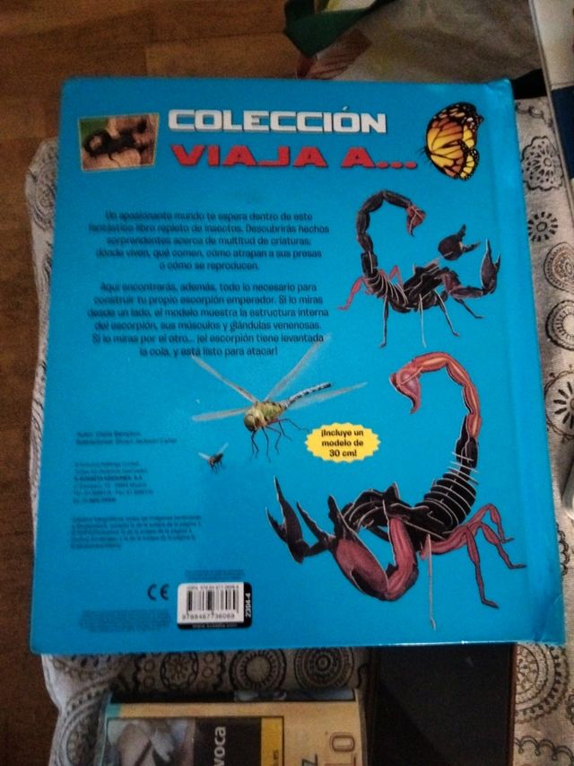 Libro Bichos increíbles. Como nuevo 