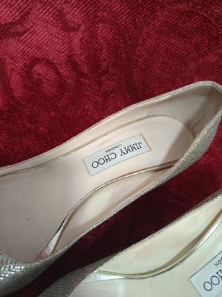 Tacones Jimmy Choo dorados