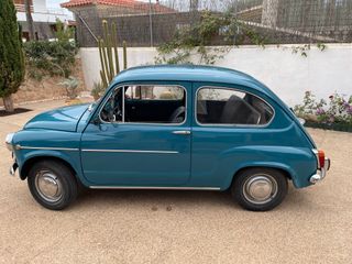 SEAT 600E 1980