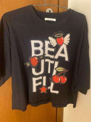 Maglietta nera in cotone con motivo