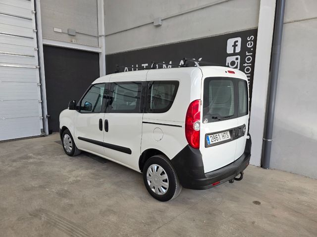 Opel Combo 2012