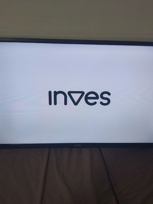 TV Inves 32" negra