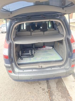 Renault Grand Scenic 2005