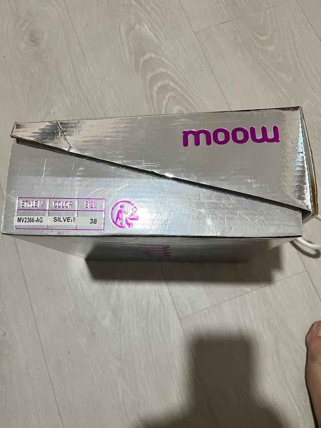 Sandalias Moom plateadas