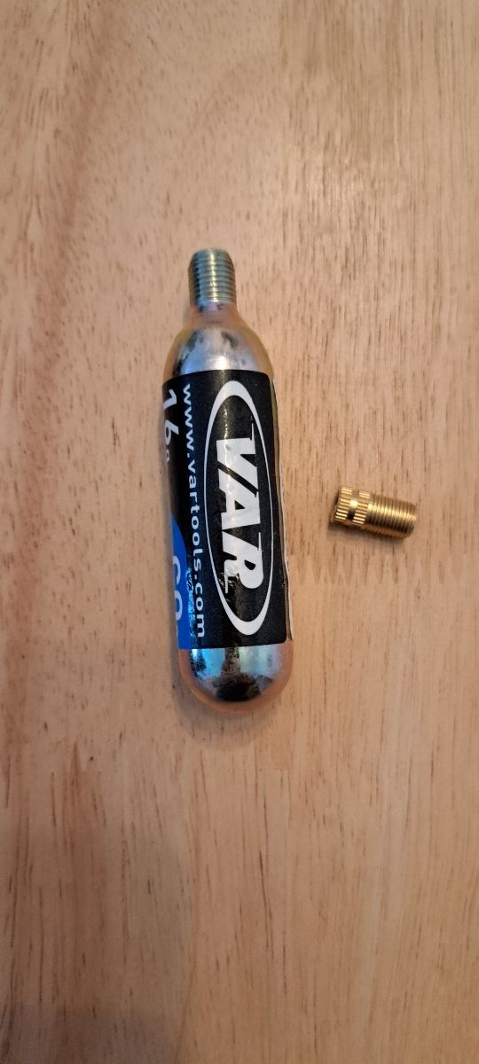 Kit ciclismo: Zefal Z Box + Syncros +CO2 16GR. VAR