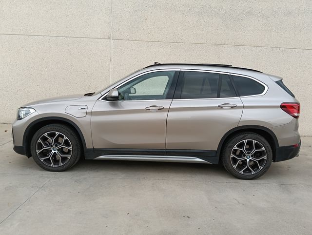 BMW X1 xDrive25e