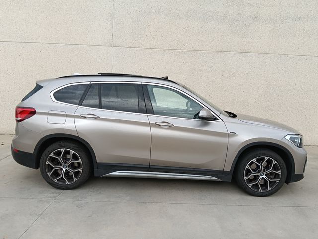 BMW X1 xDrive25e