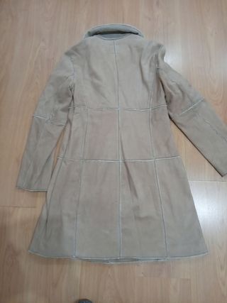 Abrigo Mango piel beige XL