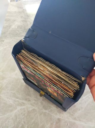 20 dischi 45 giri vintage con custodia originale. 