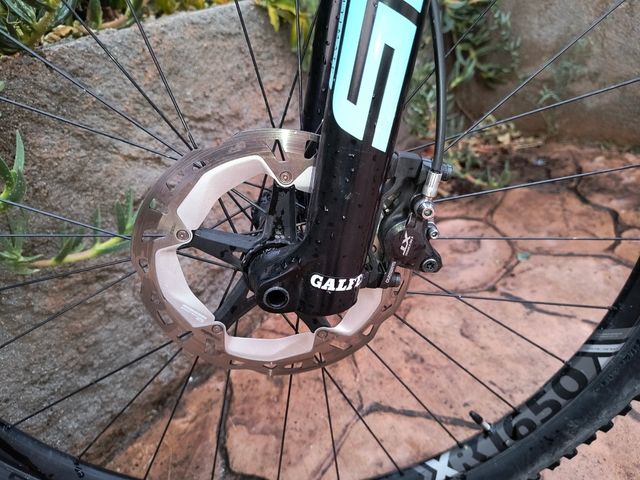 Orbea Alma M2020 carbono