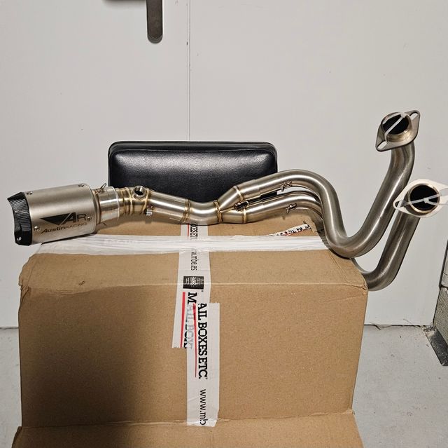 Escape Austin Racing Kawasaki Z650