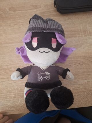Peluche uzi murder drones