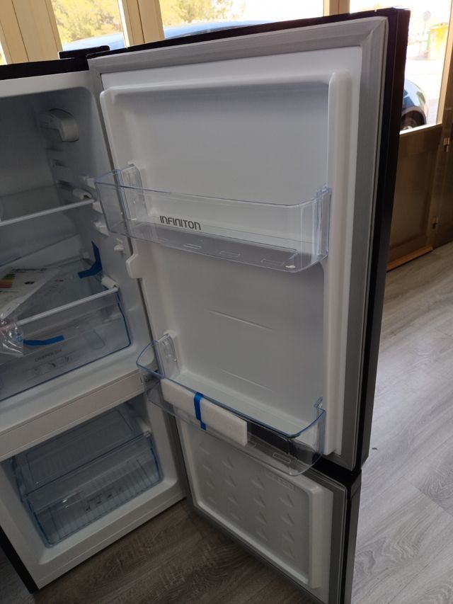Nevera Infiniton RF111300 - 250€