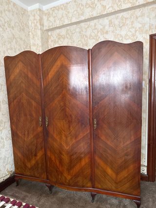 Armario madera vintage 3 puertas
