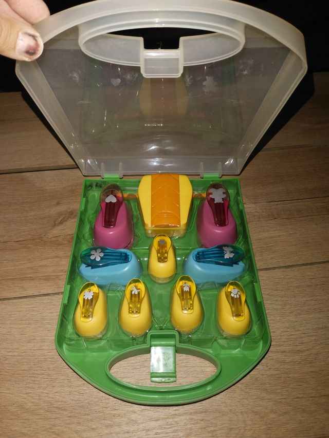 Lote creativo infantil para realizar manualidades