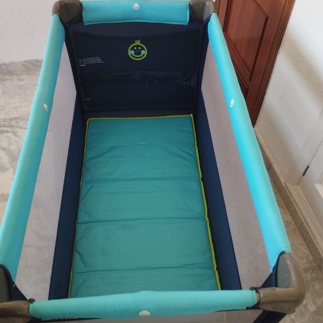 Parque cuna Jane, azul