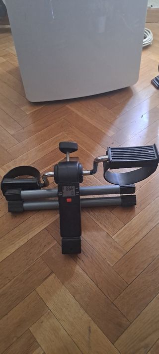Bicicleta estática de pedales