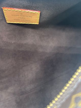 Louis Vuitton Bandolera Side Trunk Marrón