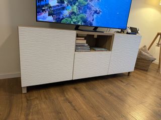 Aparador TV IKEA. Como nuevo