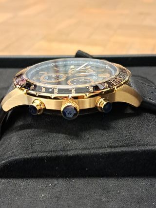 Reloj Versace Cronógrafo 44mm - Dorado y negro