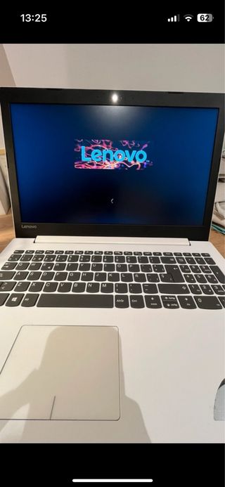 Portátil Lenovo Ideapad 320 blanco