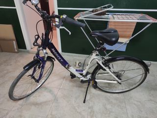 Bicicleta Monty Trekking-5, <100km. Recoger. 