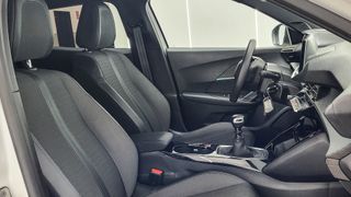 Peugeot 2008 Allure Puretech 100 S&S 6 Vel. MAN