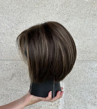 Peluca Bob Castaña - Oncológica, sin estrenar