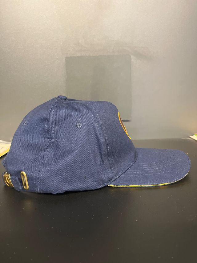 Gorra Mercedes Benz | Azul y dorada