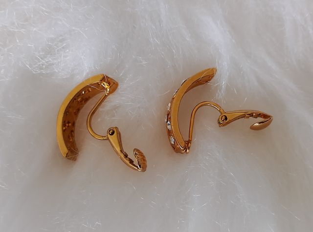 Pendientes aro dorados con cristales