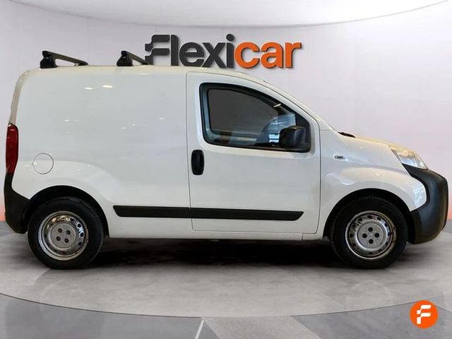 Citroën Nemo Cilindrada: 1248 cm³ Tipo de combustible: Diésel Potencia del motor de combustión: 59 kW / 80 CV