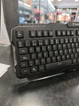 Teclado Gaming Tempest Apocalypse Negro