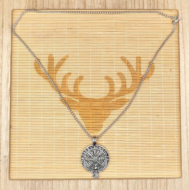 Colar Vegvísir Viking - Prata